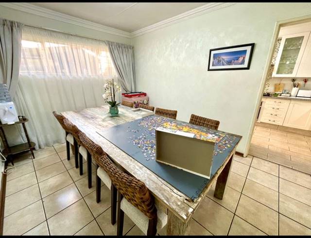 3 BEDROOM TOWNHOUSE FOR SALE IN RANT EN DAL